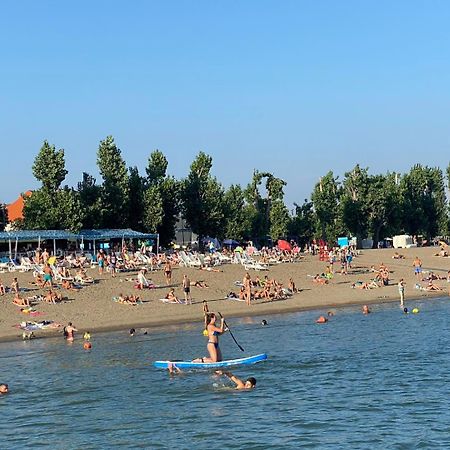 Apartman Diana Sremska Mitrovica Zewnętrze zdjęcie