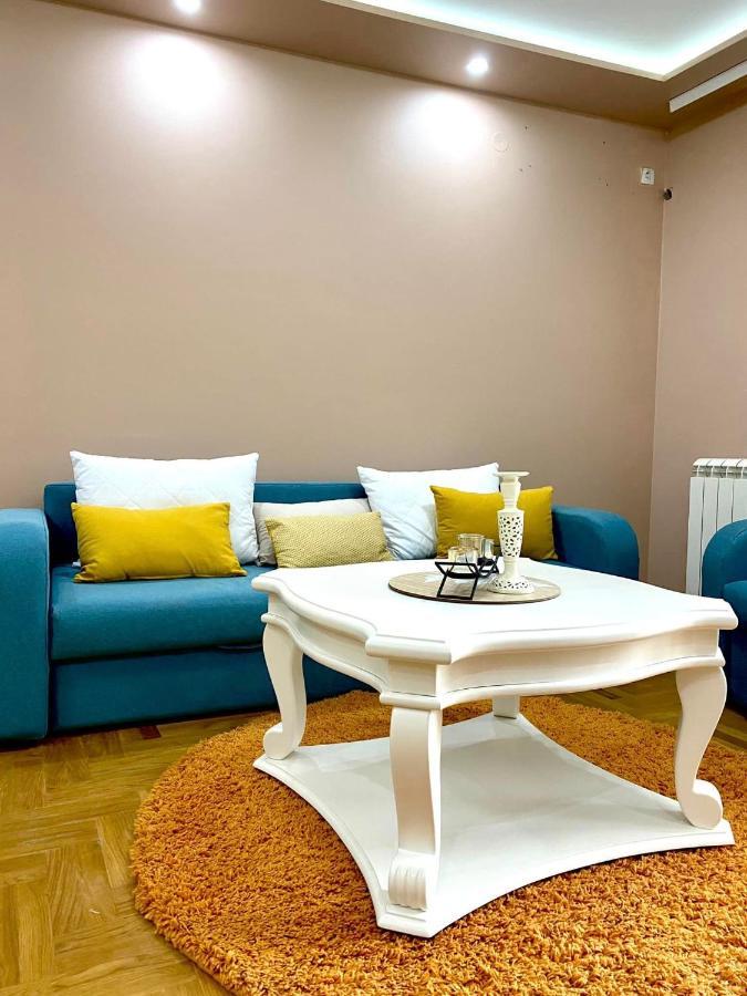 Apartman Diana Sremska Mitrovica Zewnętrze zdjęcie