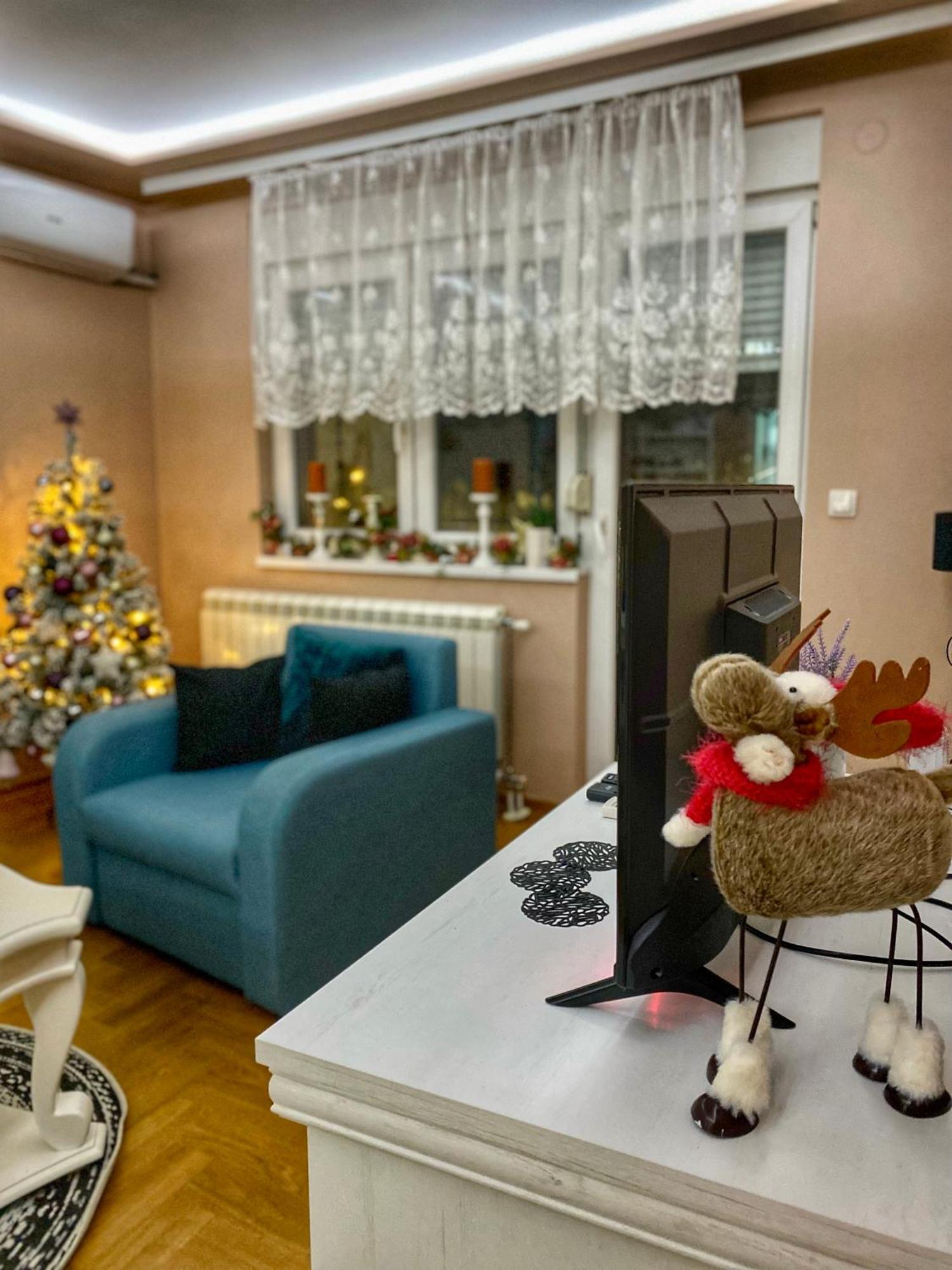 Apartman Diana Sremska Mitrovica Zewnętrze zdjęcie