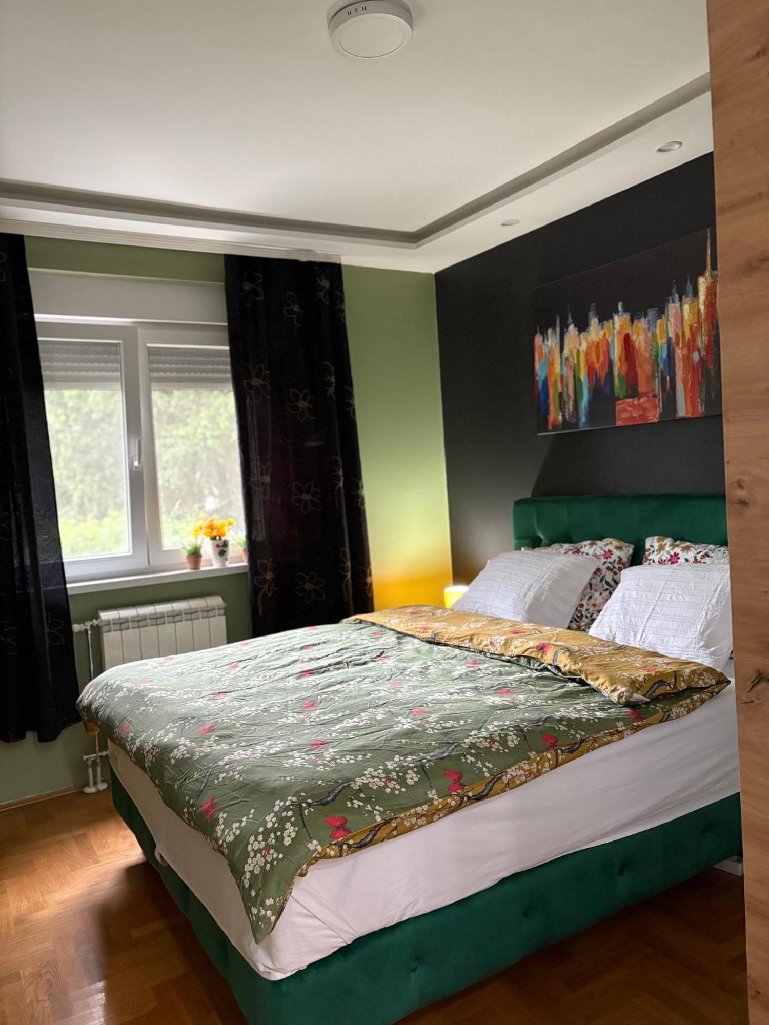 Apartman Diana Sremska Mitrovica Zewnętrze zdjęcie
